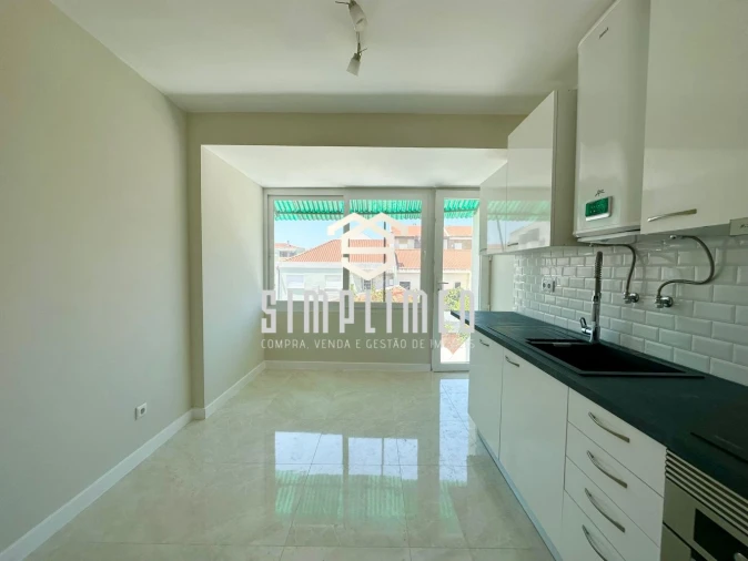 Apartamento T3 para Venda em Barreiro e Lavradio Foto 3