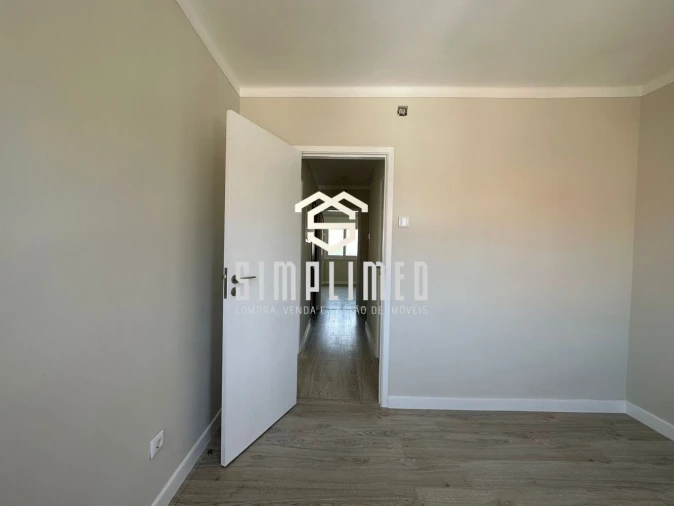 Apartamento T3 para Venda em Barreiro e Lavradio Foto 21