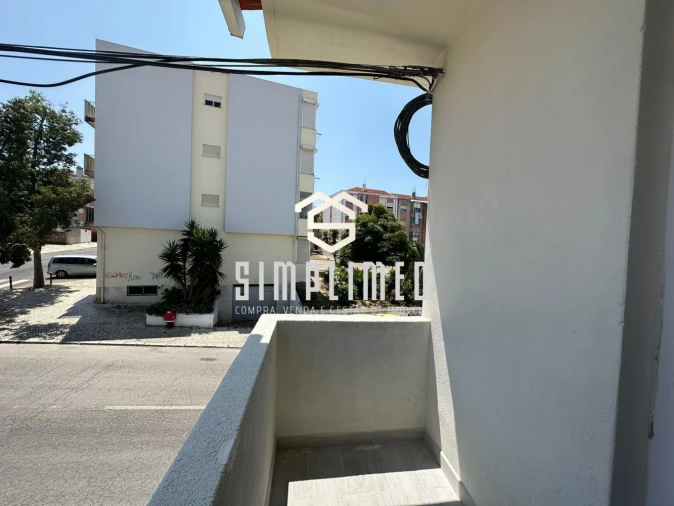 Apartamento T3 para Venda em Barreiro e Lavradio Foto 20