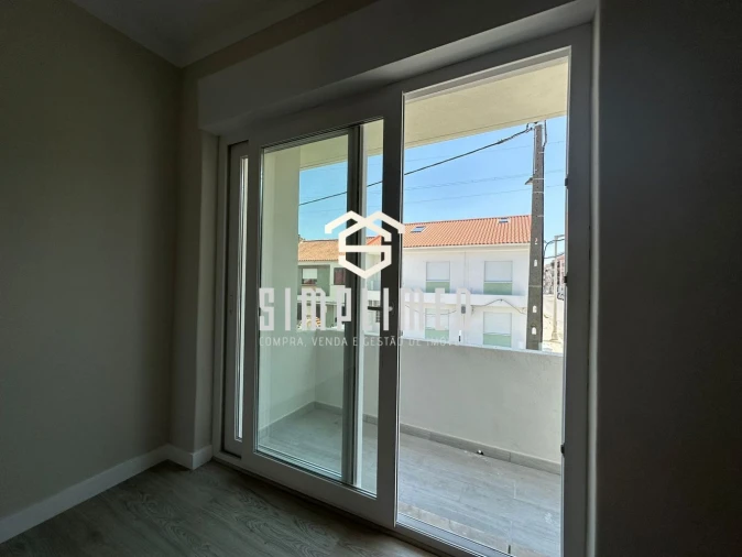 Apartamento T3 para Venda em Barreiro e Lavradio Foto 19