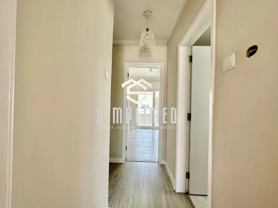 Apartamento T3 para Venda em Barreiro e Lavradio Foto 11