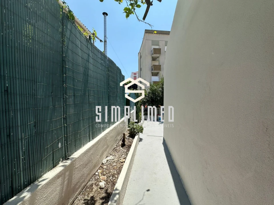 Apartamento T3 para Venda em Barreiro e Lavradio Foto 26