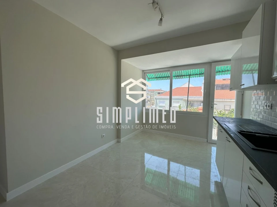 Apartamento T3 para Venda em Barreiro e Lavradio Foto 4