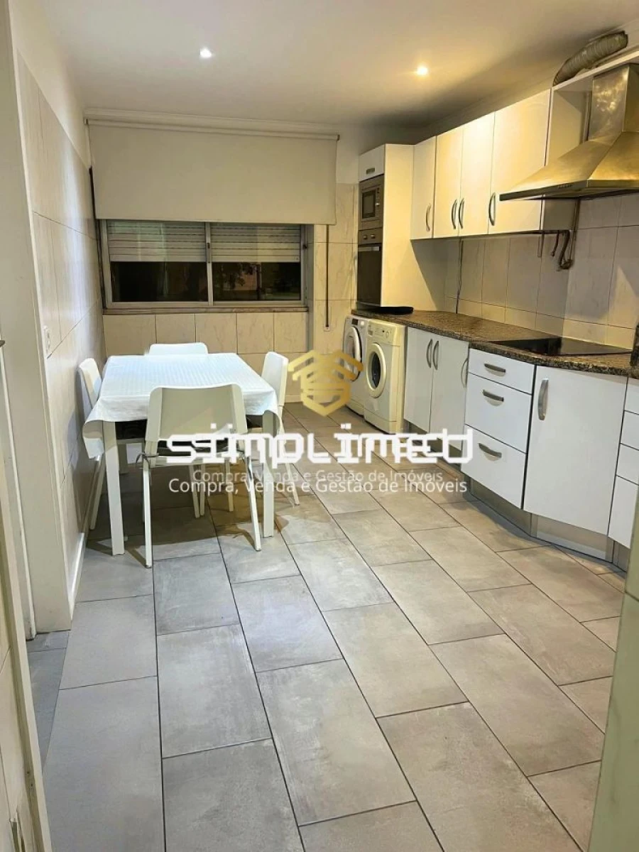 Apartamento T2 para Venda em Baixa da Banheira e Vale da Amoreira Foto 4