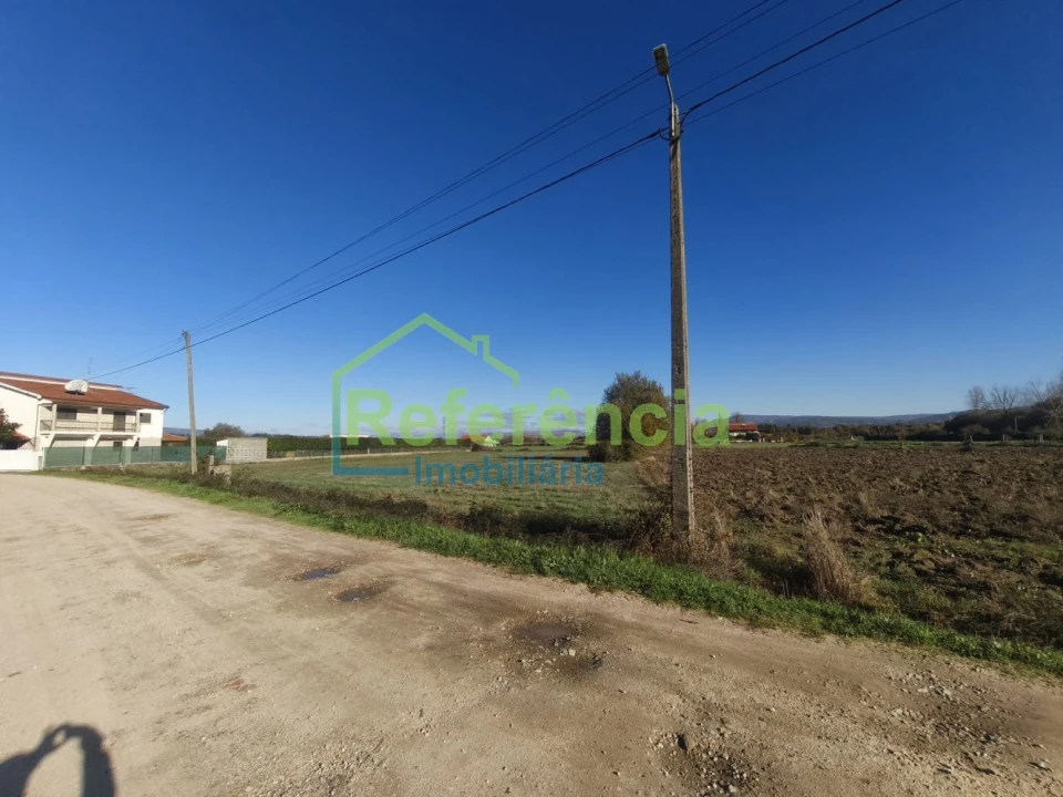 Terreno para Venda em Faiões Foto 1