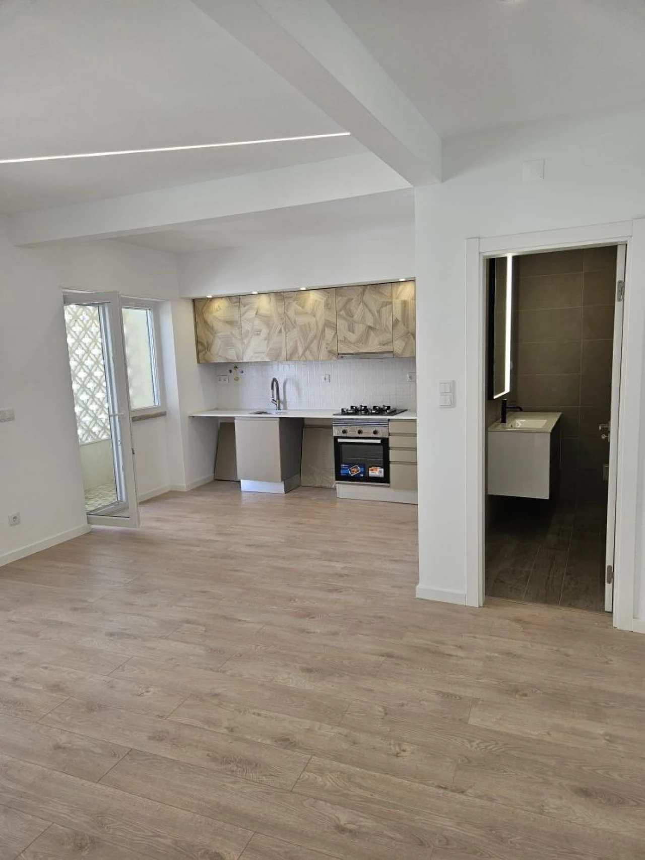 Apartamento T2 para Venda em Almada, Cova da Piedade, Pragal e Cacilhas Foto 2