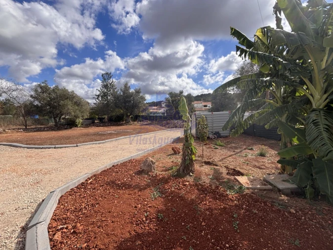 Terreno para Venda em Silves