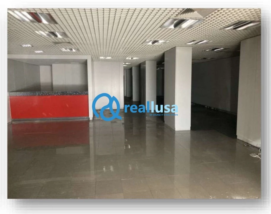 Loja para Venda em Cidade da Maia Foto 1