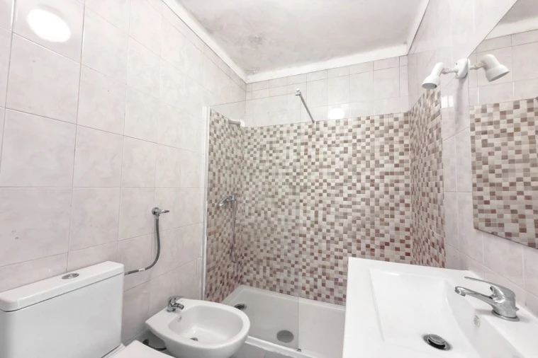 Apartamento T2 para Arrendamento em Águas Livres Foto 11