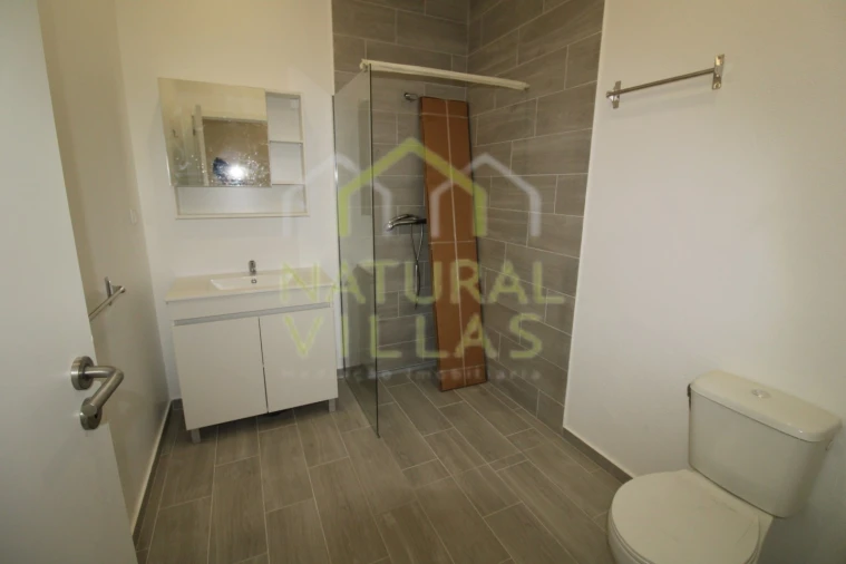 Apartamento T3 para Venda em Faro (Sé e São Pedro) Foto 11