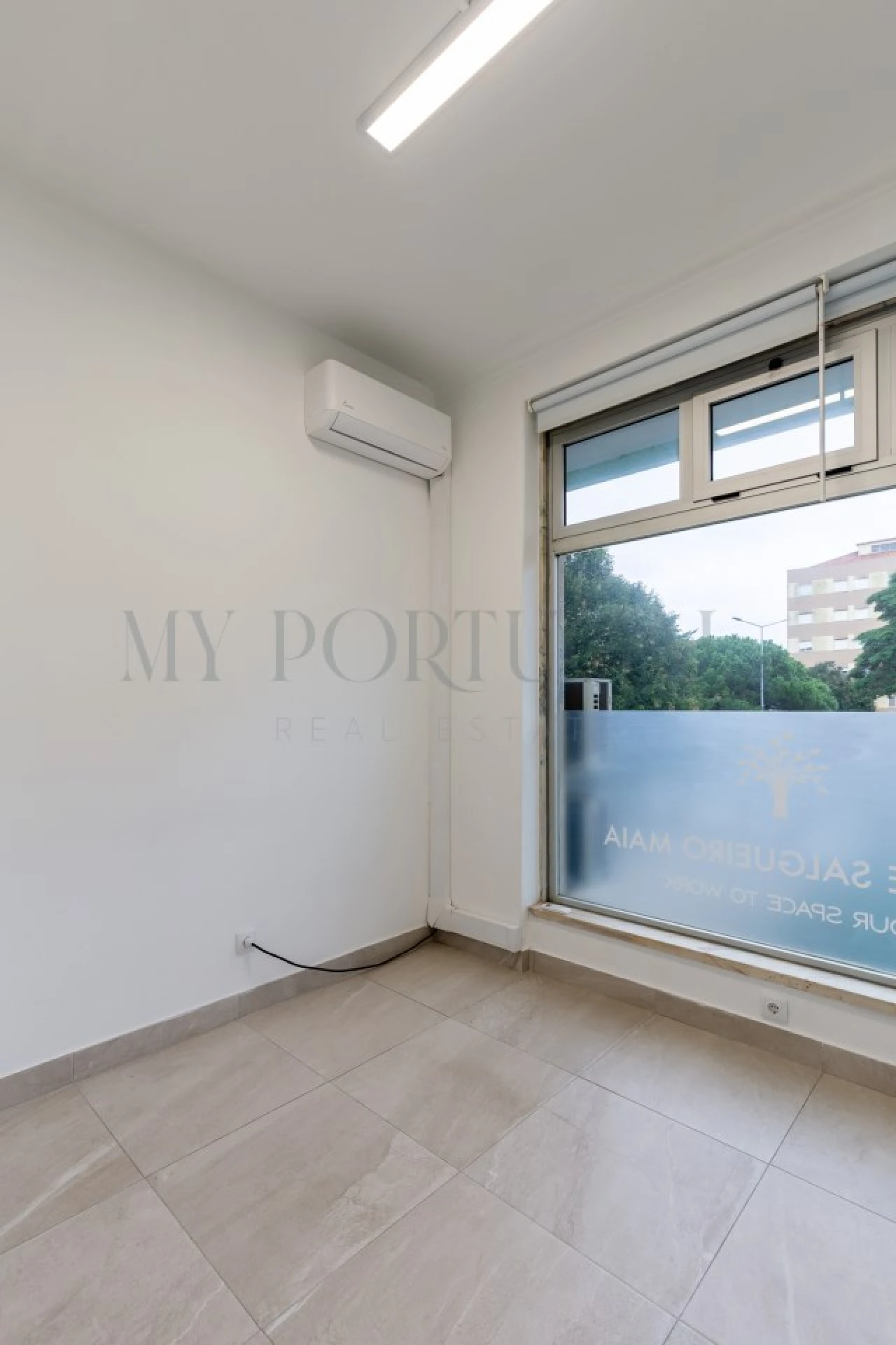 Escritório para Arrendamento em Massamá e Monte Abraão Foto 3