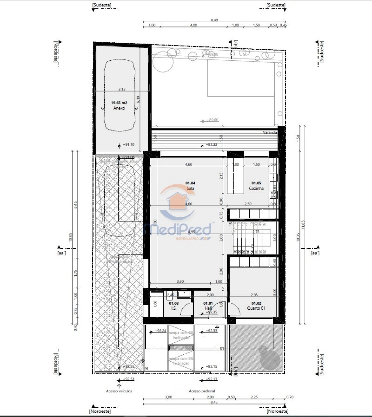 Moradia T4 para Venda em Pontinha e Famões Foto 16