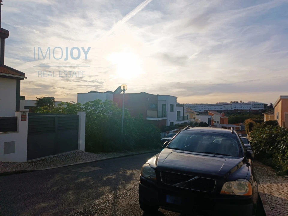 Terreno para Venda em Carcavelos e Parede Foto 15