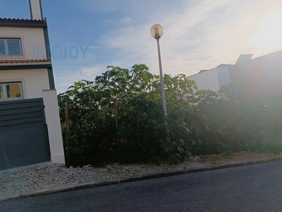 Terreno para Venda em Carcavelos e Parede Foto 17