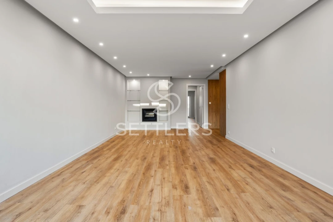 Apartamento T3 para Venda em Cascais e Estoril Foto 2