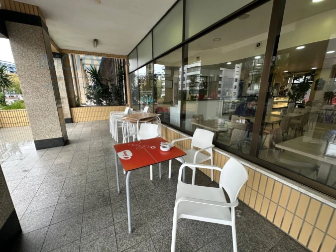 Loja para Arrendamento em Mafamude e Vilar do Paraíso Foto 5