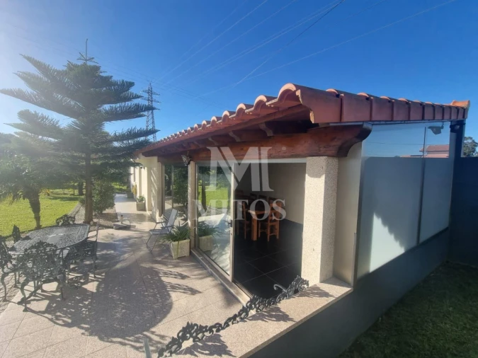 Moradia T3 para Venda em Mazarefes e Vila Fria Foto 22