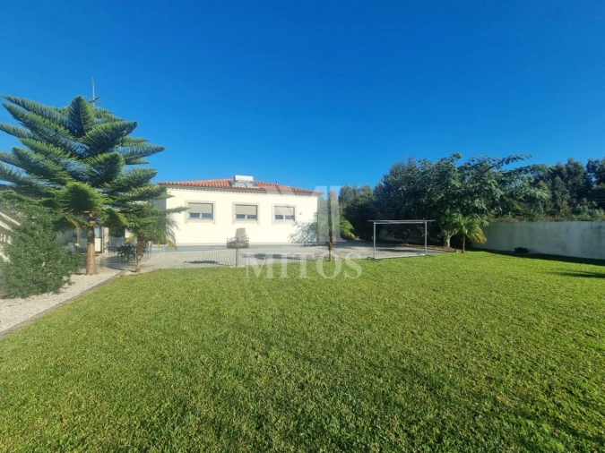 Moradia T3 para Venda em Mazarefes e Vila Fria Foto 23