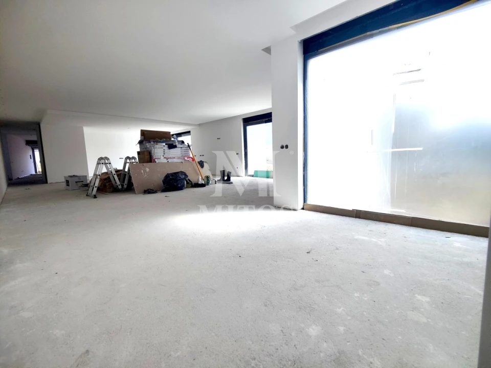 Moradia T4 para Venda em Forjães Foto 10