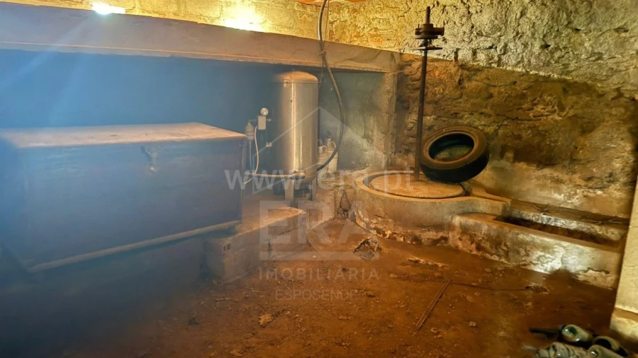 Moradia T3 para Venda em Rebordões (Santa Maria) Foto 11