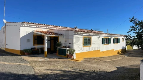 Moradia T2 para Venda em Santana de Cambas