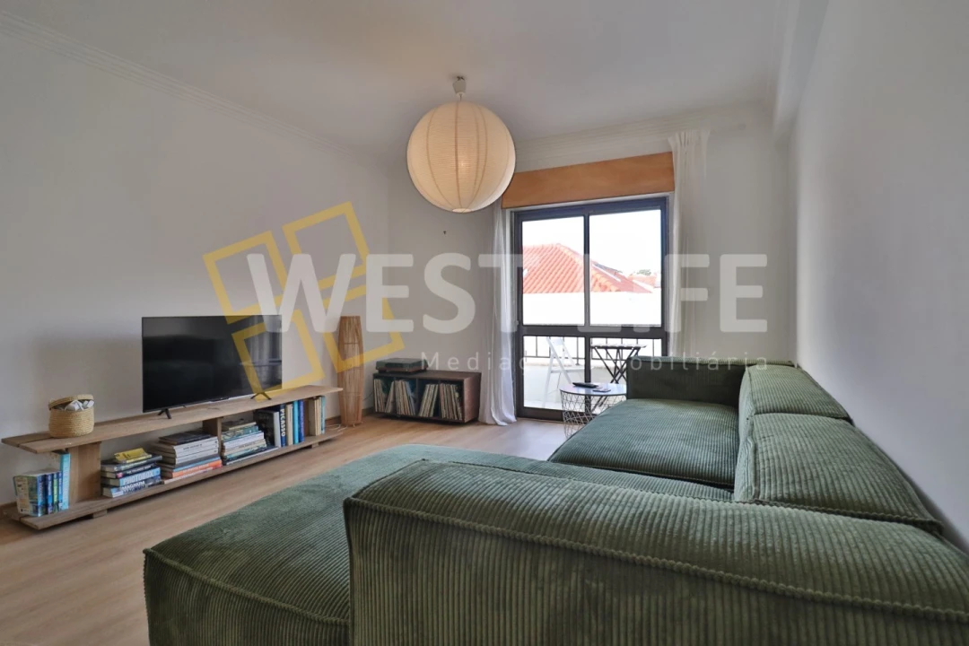 Apartamento T2 para Venda em Ericeira Foto 3