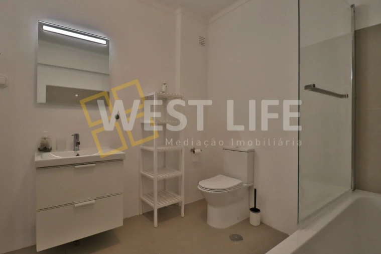 Apartamento T2 para Venda em Ericeira Foto 14