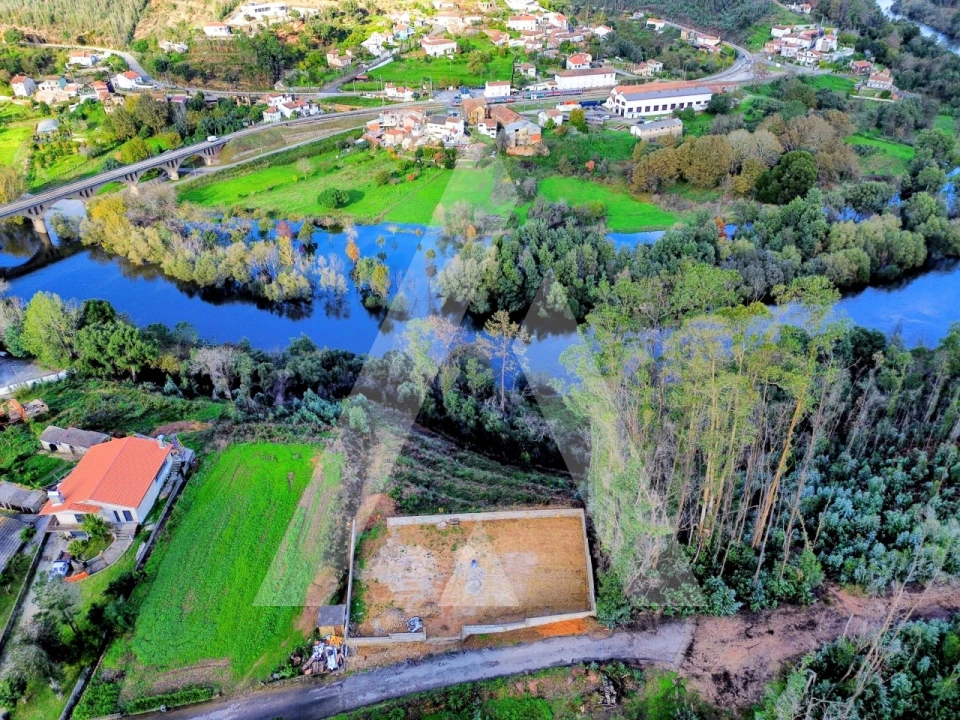 Terreno para Venda em Macinhata do Vouga Foto 5