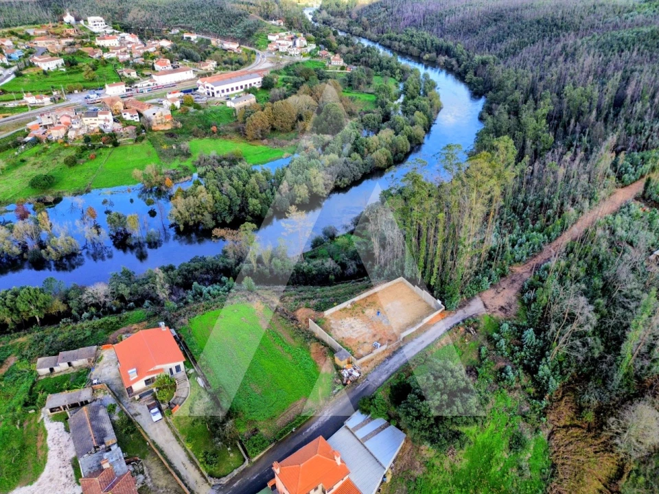 Terreno para Venda em Macinhata do Vouga Foto 7