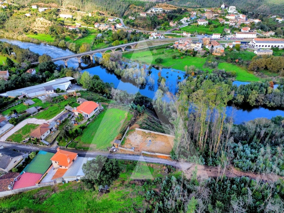 Terreno para Venda em Macinhata do Vouga Foto 9