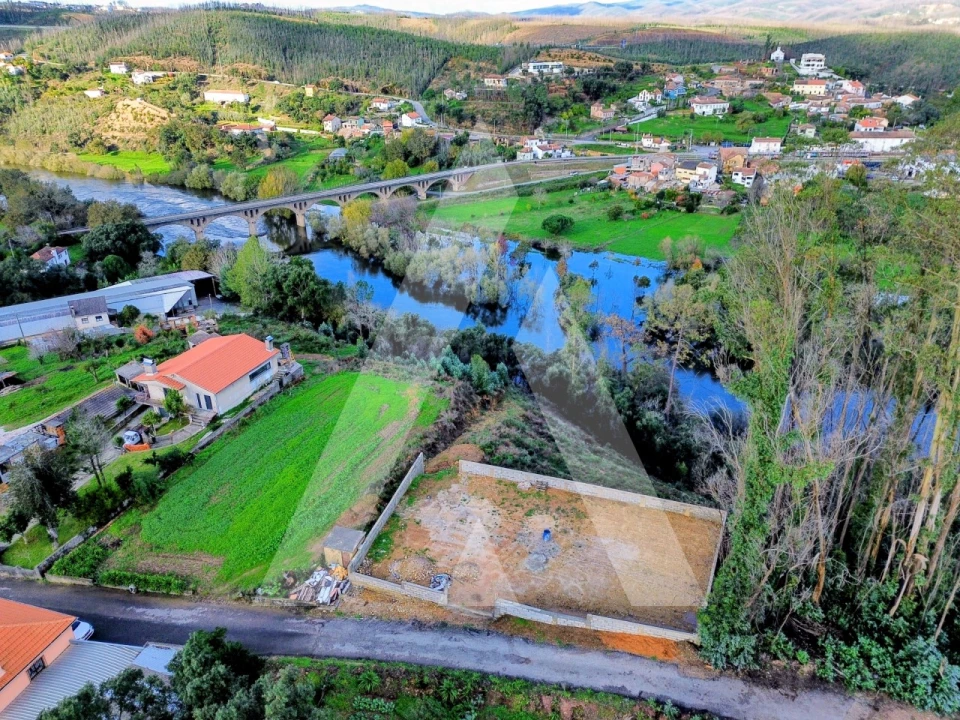 Terreno para Venda em Macinhata do Vouga Foto 8