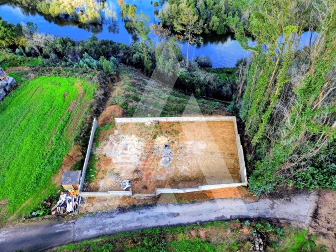 Terreno para Venda em Macinhata do Vouga Foto 2