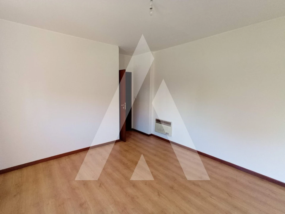 Apartamento T3 para Venda em Albergaria-A-Velha e Valmaior Foto 10