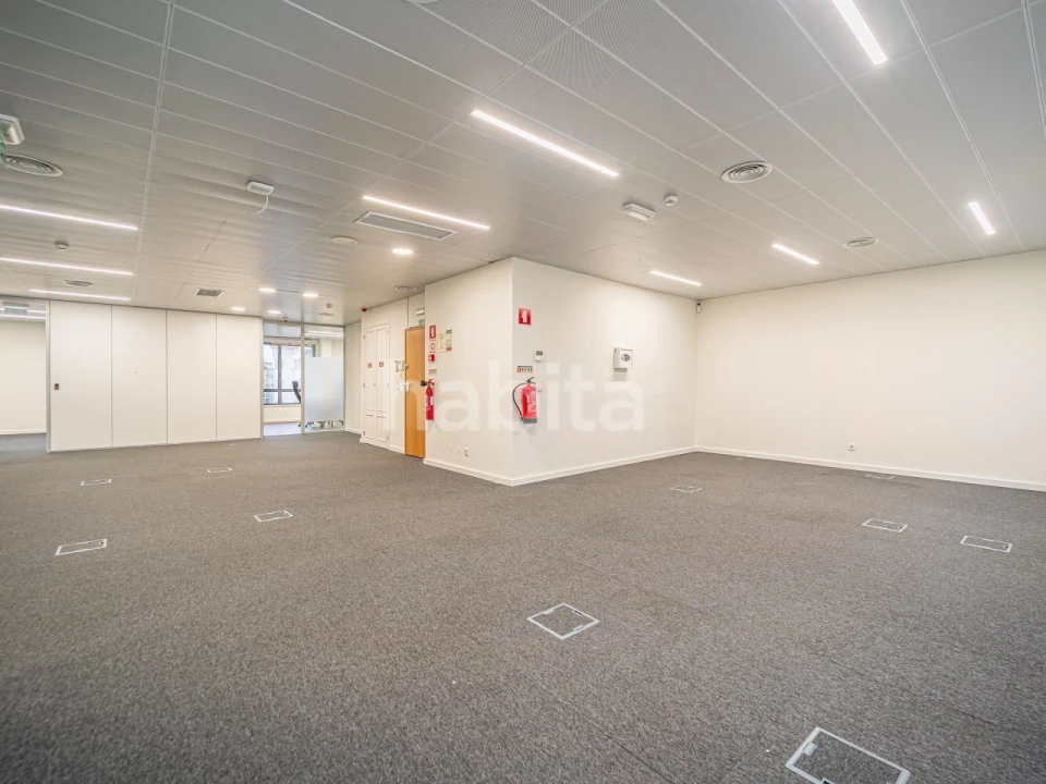 Escritório para Arrendamento em Avenidas Novas Foto 10