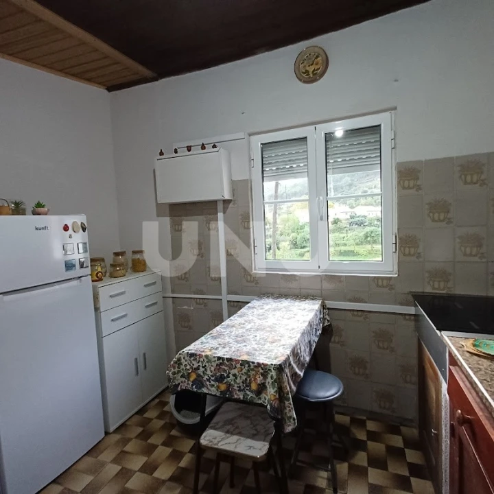 Moradia T2 para Venda em Valadares Foto 5