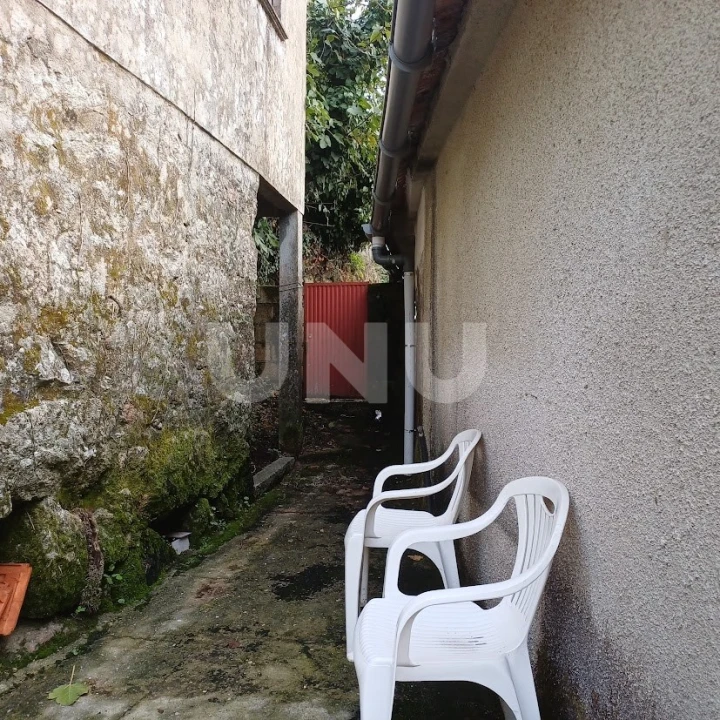 Moradia T2 para Venda em Valadares Foto 18