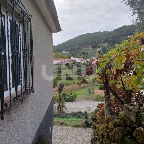 Moradia T2 para Venda em Valadares Foto 17