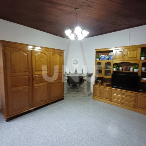 Moradia T2 para Venda em Valadares Foto 7