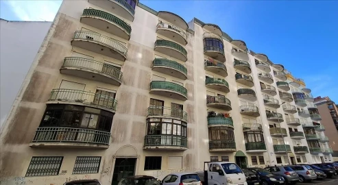 Apartamento T2 para Venda em Agualva e Mira-Sintra