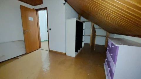 Apartamento T2 para Venda em Agualva e Mira-Sintra
