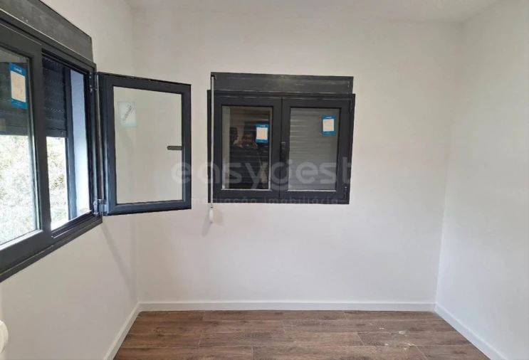 Moradia T3 para Venda em Espite Foto 4