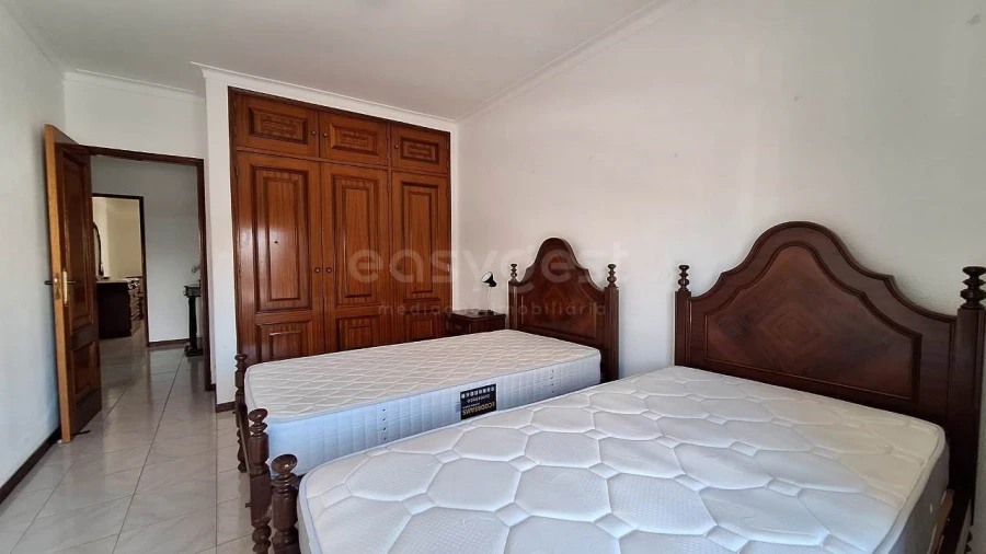 Apartamento T3 para Arrendamento em Vila Real de Santo Antonio Foto 13