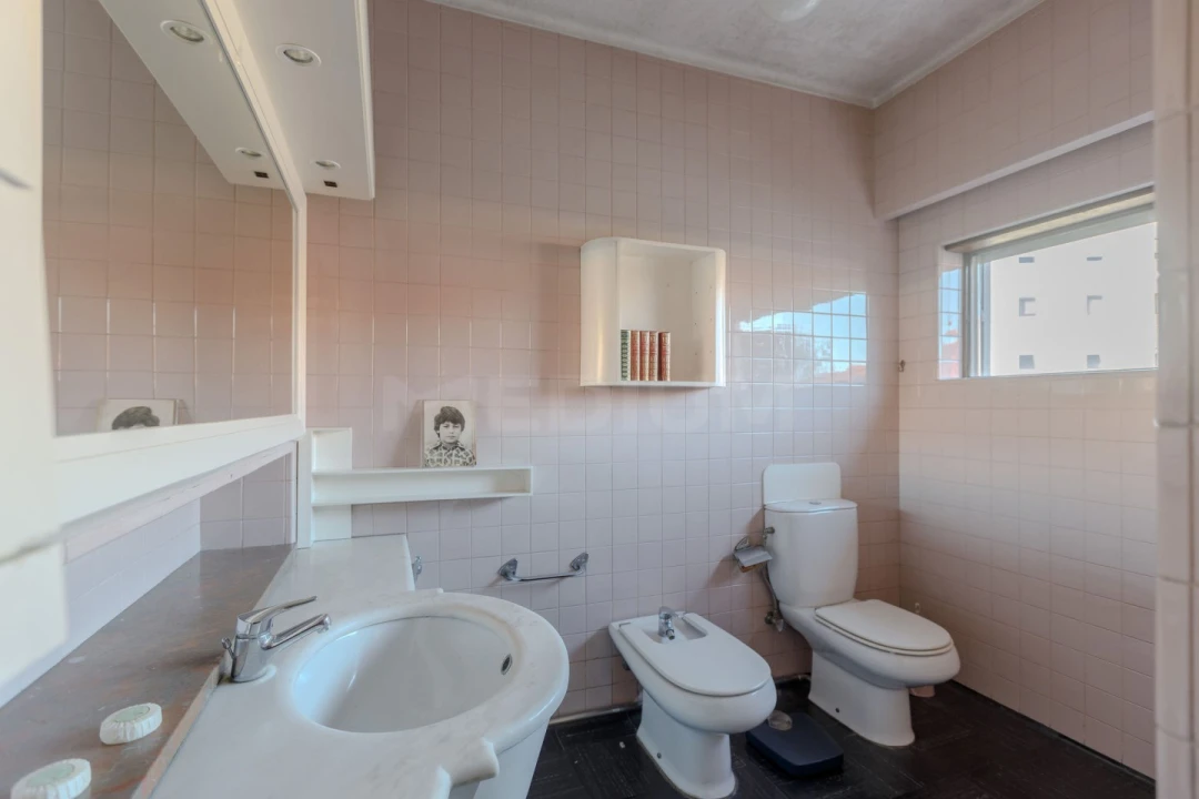 Moradia T5 para Venda em Vila Nova de Famalicão e Calendário Foto 22