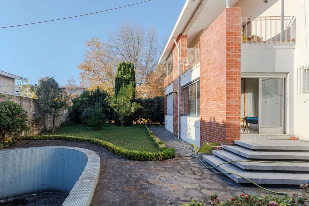 Moradia T5 para Venda em Vila Nova de Famalicão e Calendário Foto 4