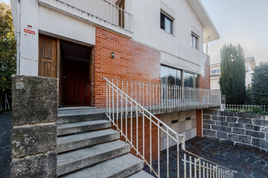 Moradia T5 para Venda em Vila Nova de Famalicão e Calendário Foto 6