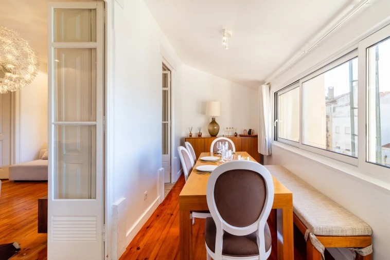 Apartamento T3 para Venda em Santo António Foto 4