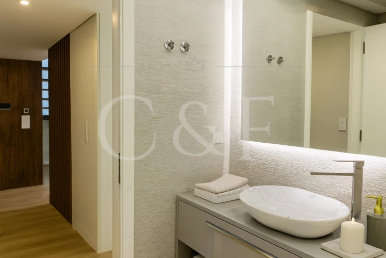 Apartamento T4 para Venda em Carcavelos e Parede Foto 10