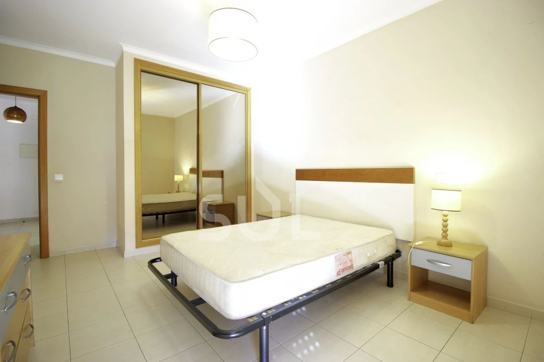 Apartamento T1 para Venda em Portimão Foto 3