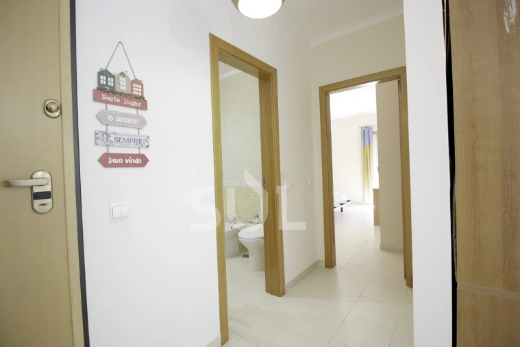 Apartamento T1 para Venda em Portimão Foto 6