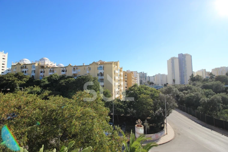Apartamento T1 para Venda em Portimão Foto 14
